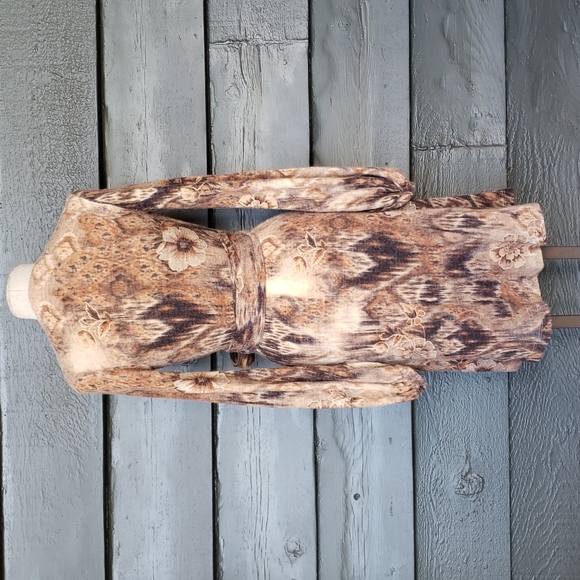 EVA FRANCO Earth Tones Soft Knit Floral Blouson Sleeve Wrap Dress sz 6 Women's - Picture 3 of 5